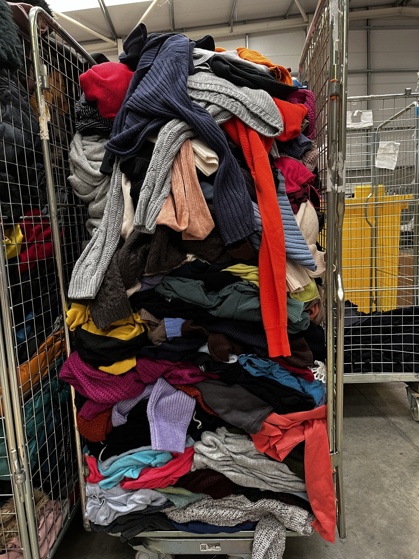 Cash 4 Clothes Swindon Untouched Original Jumpers 20-25 Pack