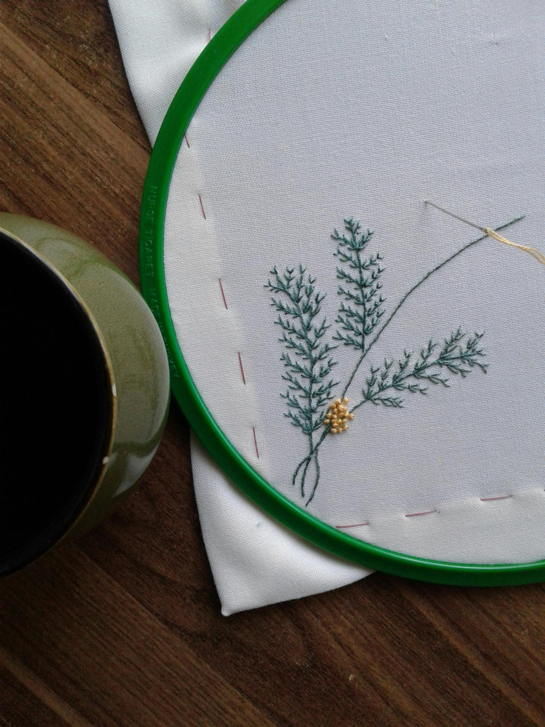 A Beginner’s Guide to Embroidery – Upcycling Without a Sewing Machine