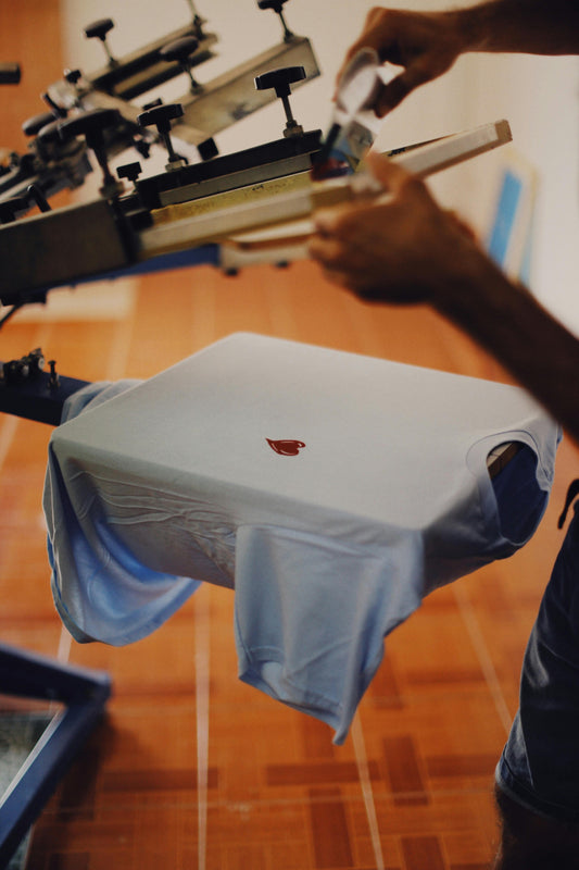 A Beginner’s Guide to Screen Printing – Upcycling Old Clothing