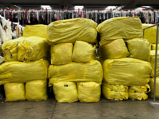 Bulk Wholesale Mixed Used Clothing Approx 13000 Items 10,000 Kilos