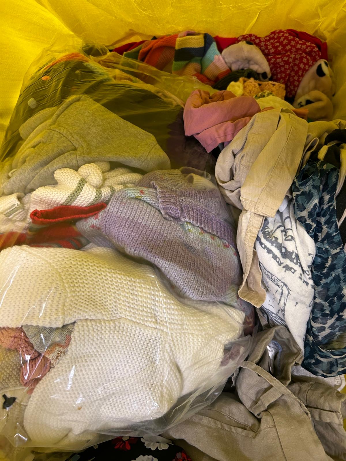 Recycle Textile Bundle Bag Mixed Clothing 300 Pack